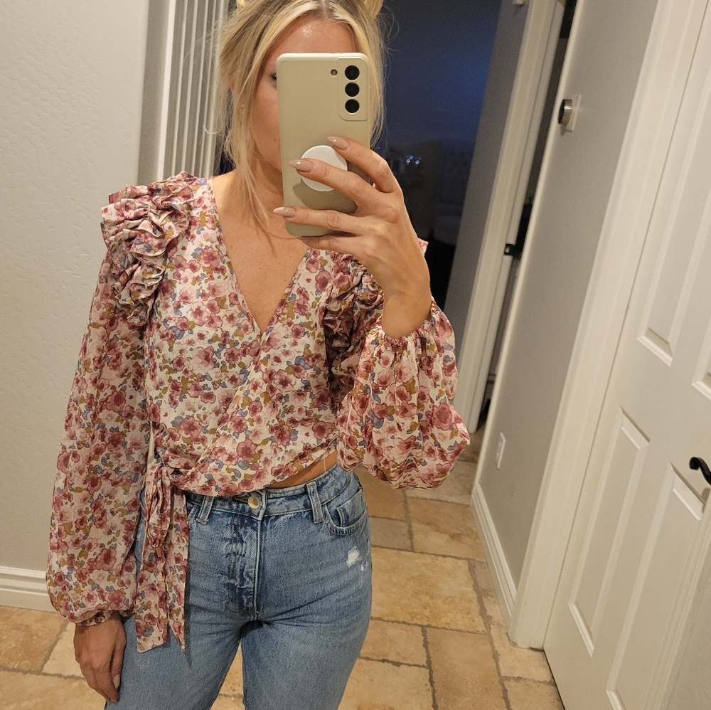 VICI floral blouse